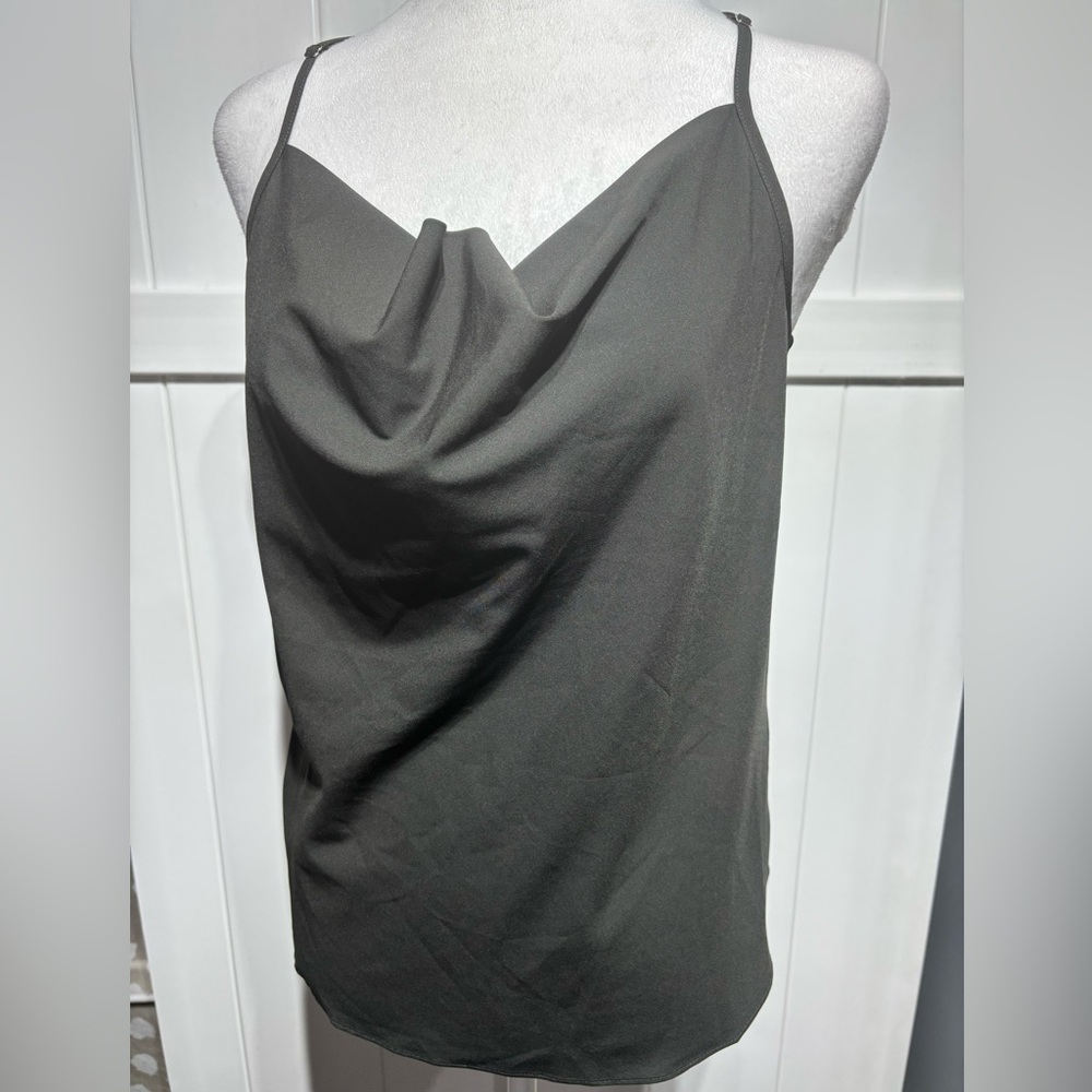K Limited black loose neckline tank top